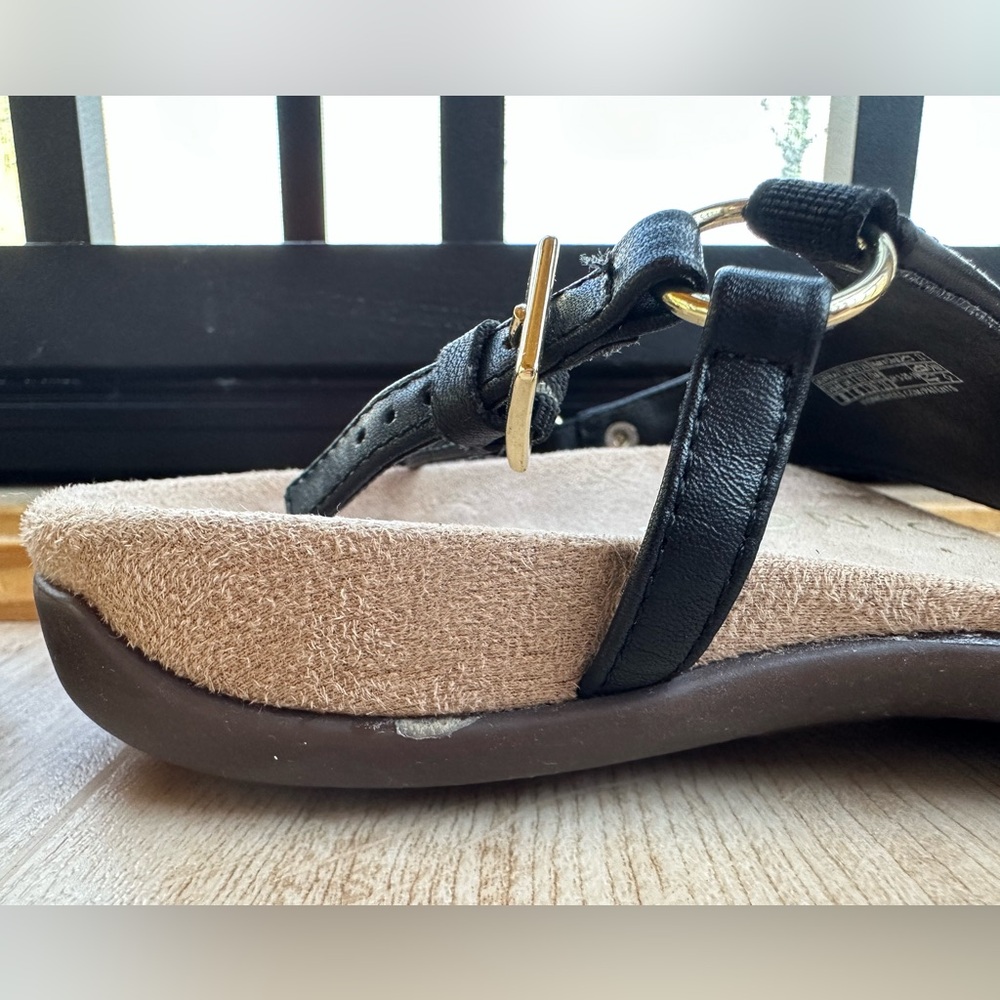 Vionic Kirra Leather Black Thong Sandals Strap Comfortable Footbed Adjustable~ 8 - Picture 9 of 13